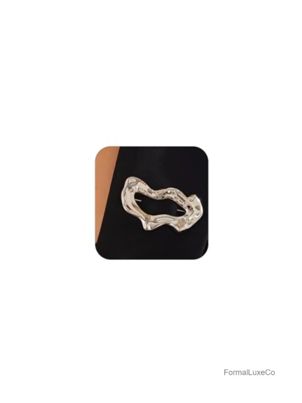 Vintage Irregular Hollow Brooch Pin for Women Party Dress Accessory